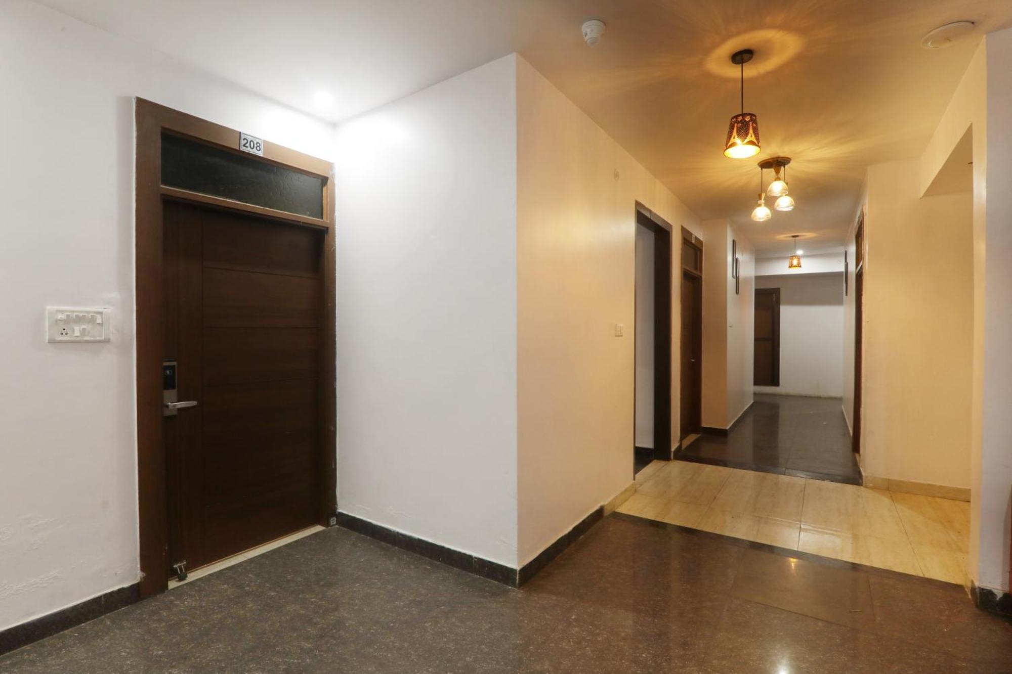 Hotel Cristelia Lucknow Exterior photo